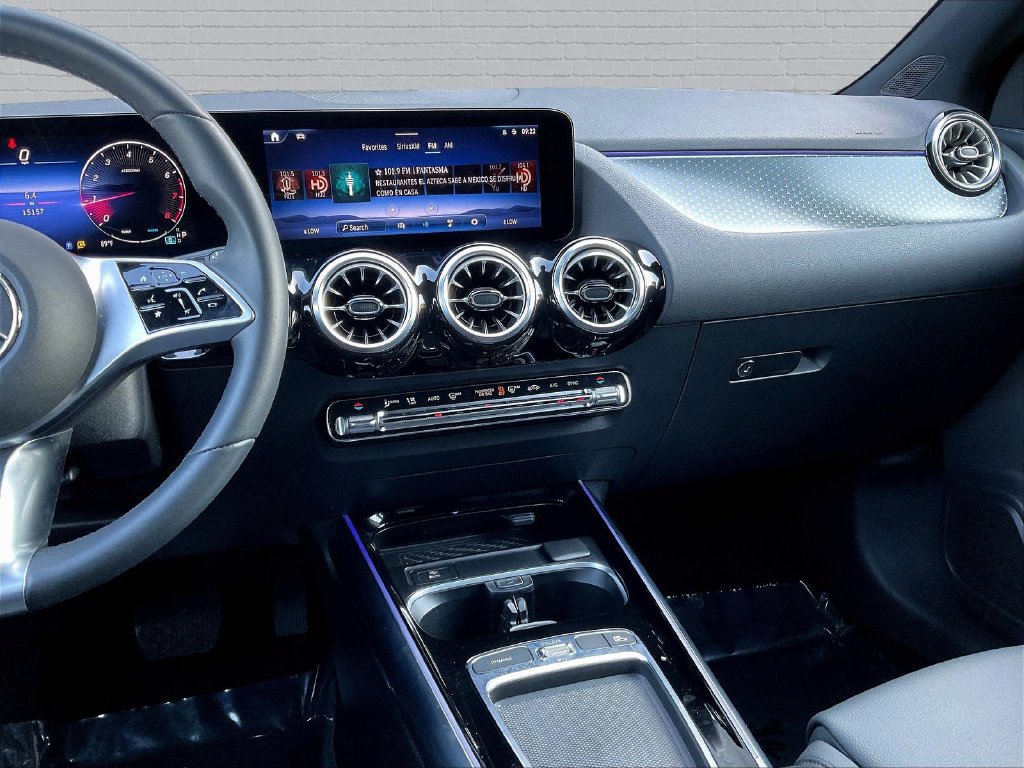 Used 2024 Mercedes-Benz GLA 250 4MATIC image 9