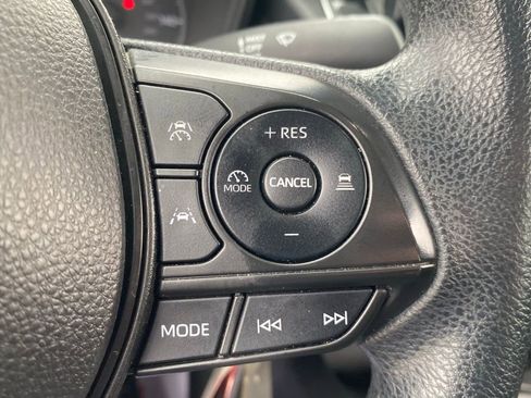 Used 2023 Toyota Corolla LE image 27