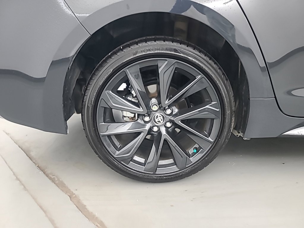 Used 2026 Toyota Corolla SE FWD image 11