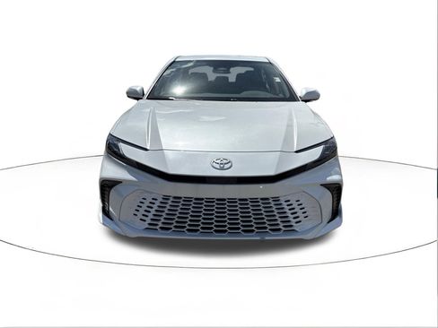Used 2026 Toyota Camry XSE FWD image 8
