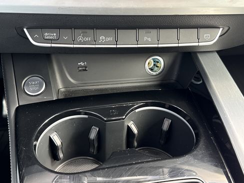 Used 2022 Audi A4 2.0T Premium Plus w/ Premium Plus Package image 25