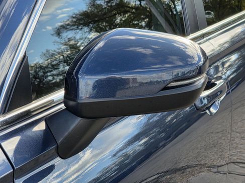 Used 2023 Honda CR-V EX-L image 39