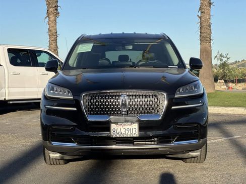 Used 2023 Lincoln Aviator 2WD image 9