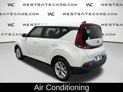 Used 2020 Kia Soul S FWD image 5