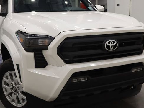 Used 2024 Toyota Tacoma SR5 image 38
