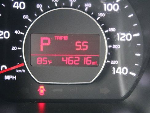 Used 2019 Kia Soul + FWD image 17