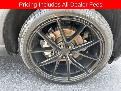 Used 2020 Ford Explorer XLT w/ Equipment Group 202A AWD/4WD image 25