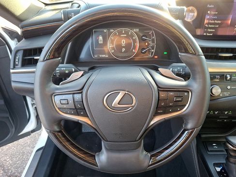 Certified 2021 Lexus ES 350 w/ Premium Package image 21