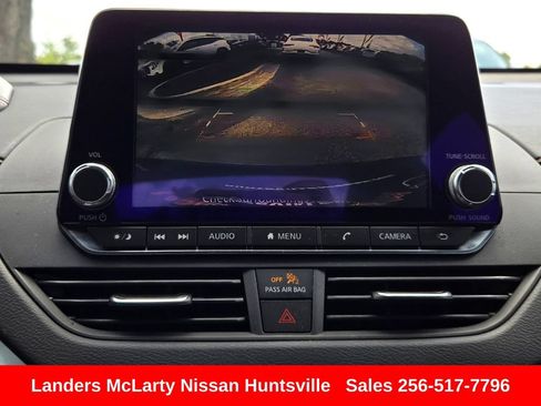 Used 2019 Nissan Altima 2.5 SR FWD image 19
