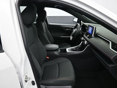 Certified 2023 Toyota RAV4 SE image 26