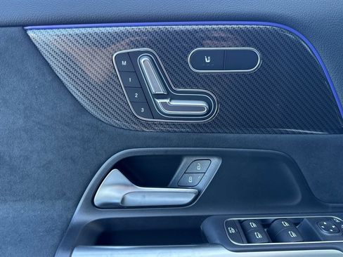 New 2026 Mercedes-Benz GLA 35 AMG 4MATIC image 11