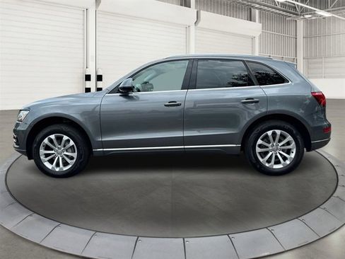 Used 2016 Audi Q5 2.0T Premium Plus w/ Technology Package image 1