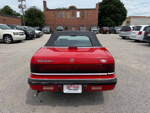 Used 1988 Chrysler LeBaron Convertible FWD image 6