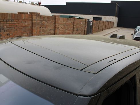 Used 2023 Land Rover Range Rover Sport SE Dynamic image 5