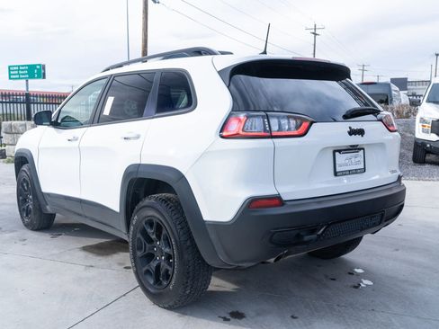 Used 2022 Jeep Cherokee Latitude image 5