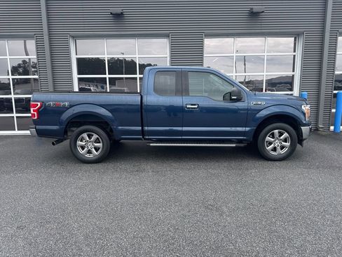 Used 2018 Ford F150 XLT w/ Equipment Group 302A Luxury image 4