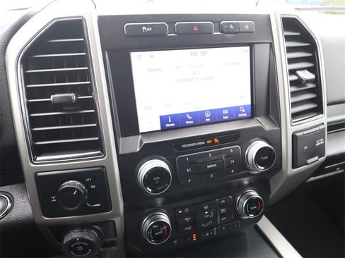 Certified 2020 Ford F150 Lariat w/ Equipment Group 502A Luxury image 18