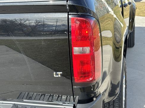 Used 2018 Chevrolet Colorado LT image 11