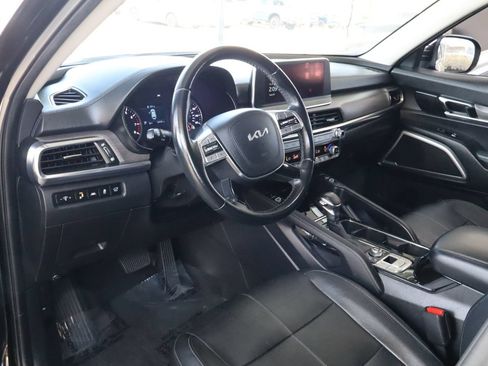 Used 2022 Kia Telluride EX w/ EX Premium Package AWD/4WD image 17