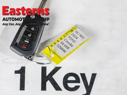 Used 2024 Toyota Corolla LE image 24