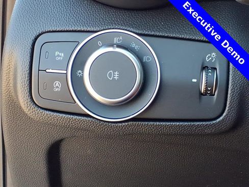 New 2025 Alfa Romeo Giulia w/ Driving Assist Package image 26