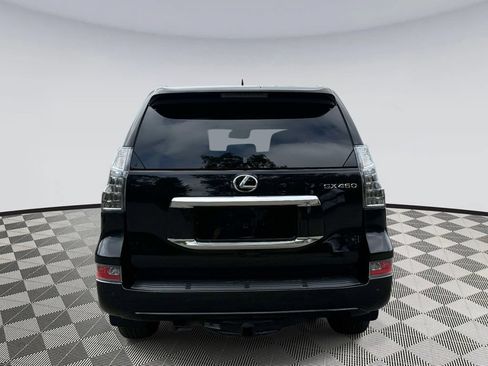 Used 2023 Lexus GX 460 Premium w/ Premium Package AWD/4WD image 3