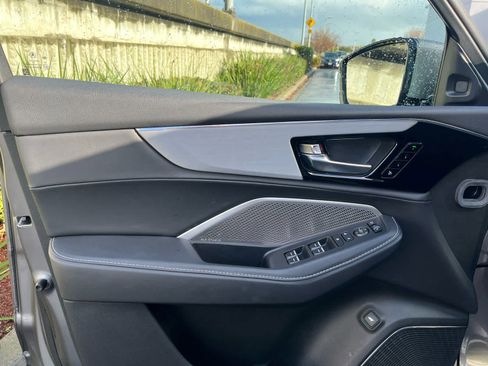 Used 2024 Acura MDX w/Technology Package image 23