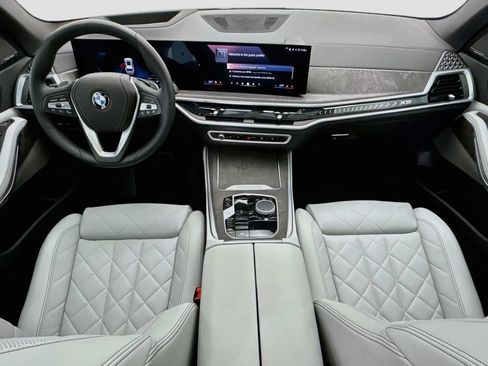 Certified 2025 BMW X5 xDrive40i AWD/4WD image 13