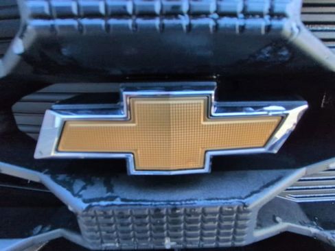 Used 2022 Chevrolet Silverado 1500 Custom image 30