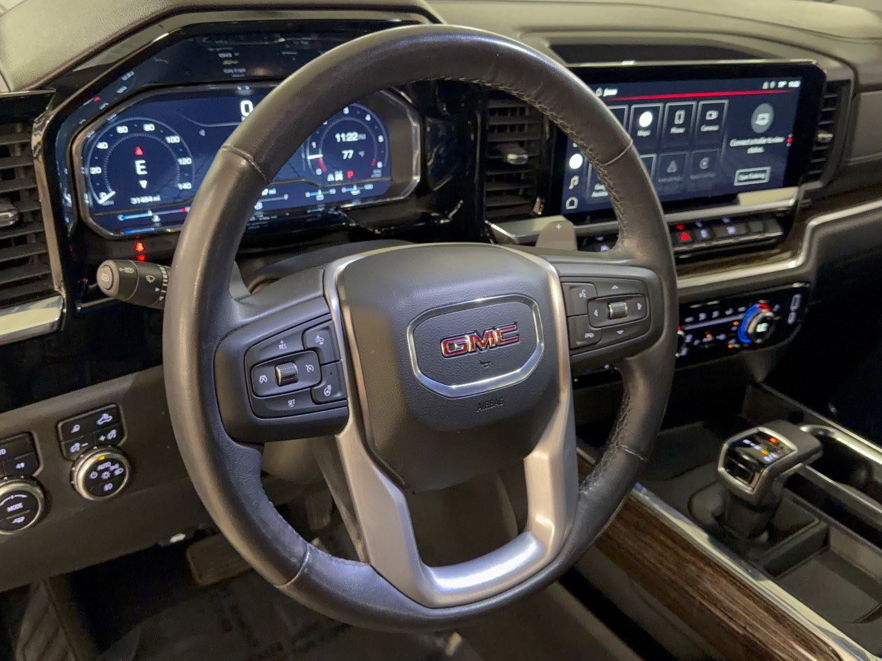 Used 2022 GMC Sierra 1500 Elevation w/ Preferred Package AWD/4WD image 10