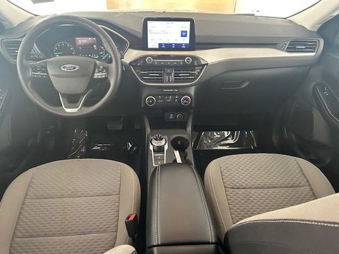 Certified 2021 Ford Escape SE FWD image 18