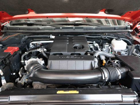 Used 2023 Nissan Frontier SV w/ SV Premium Package AWD/4WD image 30