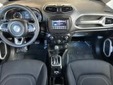 Used 2018 Jeep Renegade Latitude image 5