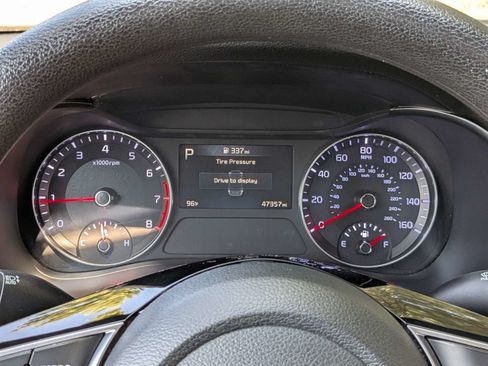 Used 2024 Kia Forte LXS FWD image 21