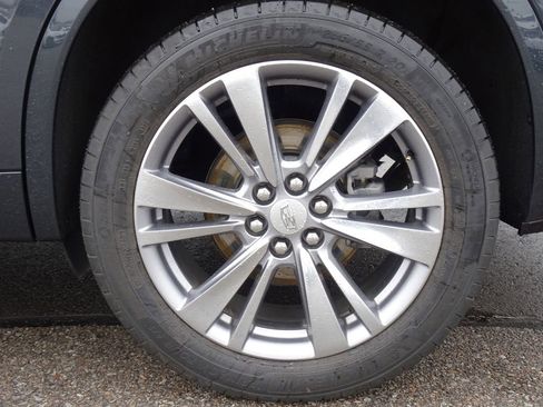 Certified 2023 Cadillac XT6 Premium Luxury image 31