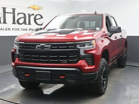 Used 2024 Chevrolet Silverado 1500 LT Trail Boss w/ Convenience Package II AWD/4WD image 7
