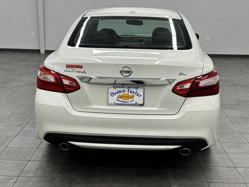 Used 2016 Nissan Altima 2.5 SL w/ 2.5 Technology w/LED Package image 3