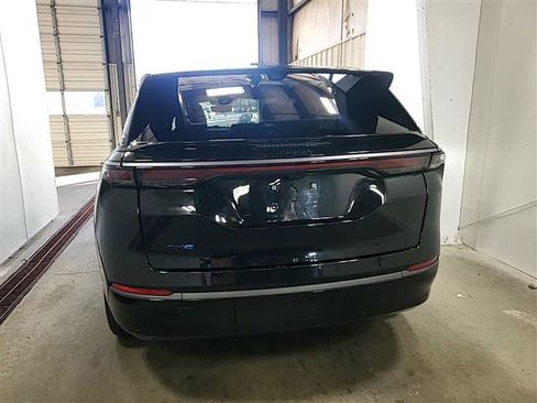 Used 2024 Jeep Wagoneer Launch Edition image 5