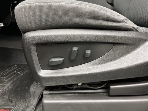 Used 2019 Chevrolet Tahoe LS AWD/4WD image 9