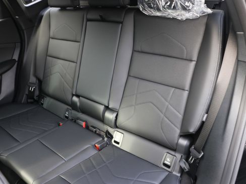 Certified 2025 BMW X1 xDrive28i w/ Technology Package image 36