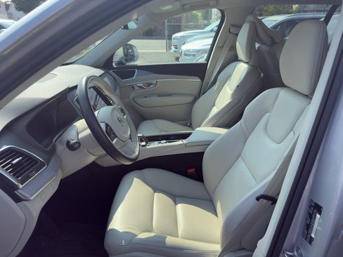 Certified 2024 Volvo XC90 B5 Core w/ Climate Package image 21