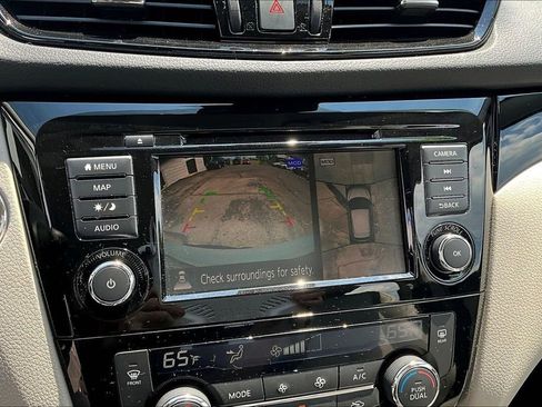Used 2021 Nissan Rogue Sport SL w/ Premium Package AWD/4WD image 14