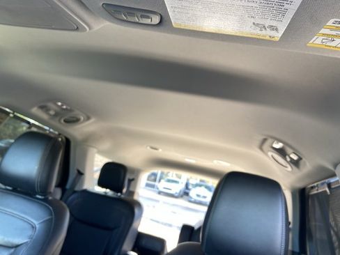 Used 2021 Ford Explorer Limited w/ Equipment Group 301A RWD image 29
