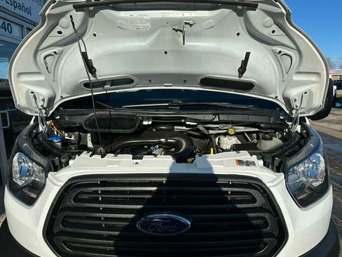 Used 2019 Ford Transit 250 T-250 SRW 156 WB 9000 GVWR image 8