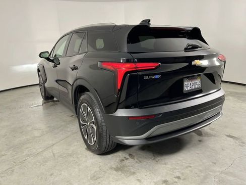 Used 2024 Chevrolet Blazer EV LT image 33