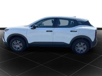 Used 2025 Nissan Kicks S AWD/4WD video 2