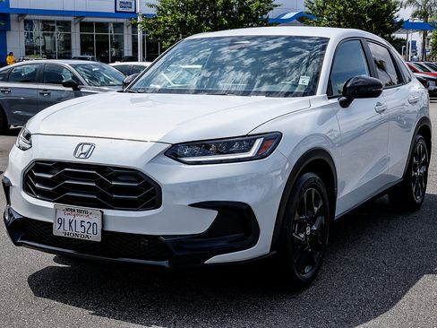 Certified 2024 Honda HR-V Sport image 3
