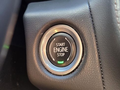 Used 2022 Chevrolet Tahoe High Country image 17