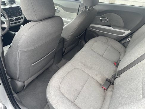 Used 2016 Kia Soul EV image 6