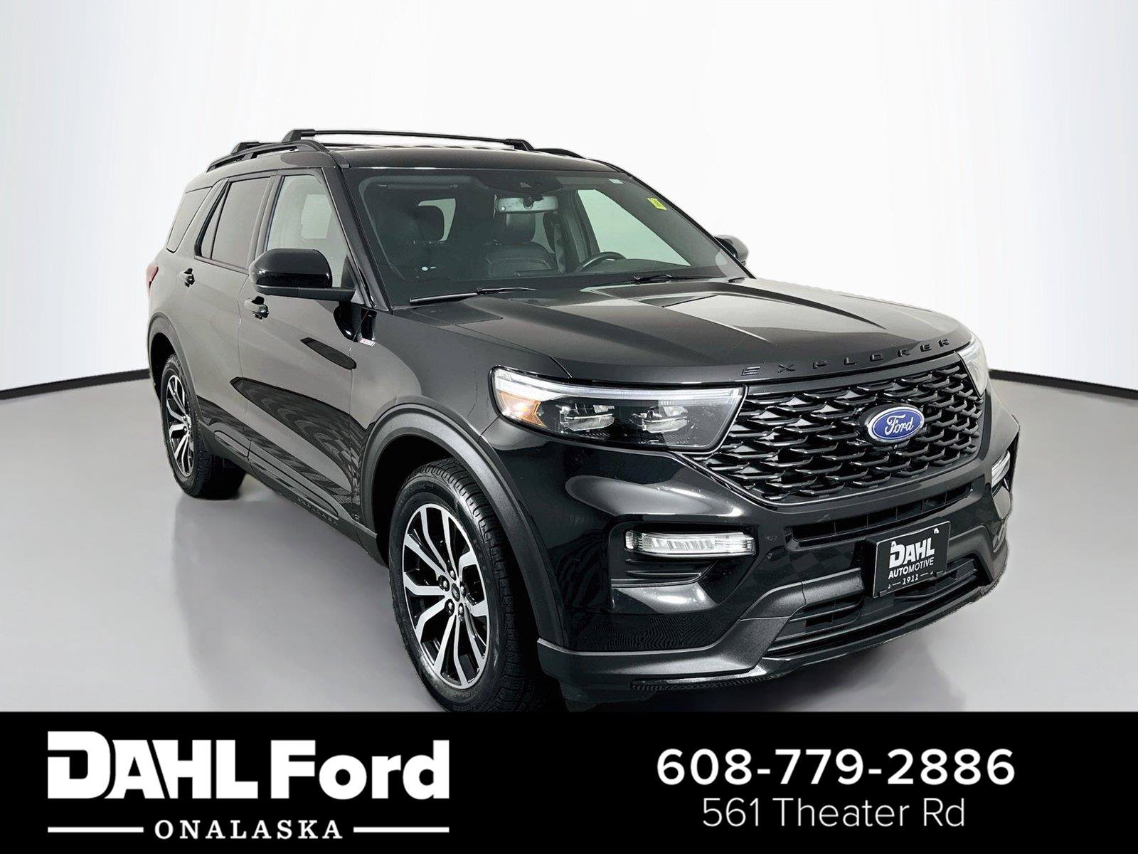 Used 2023 Ford Explorer ST-Line AWD/4WD image 1